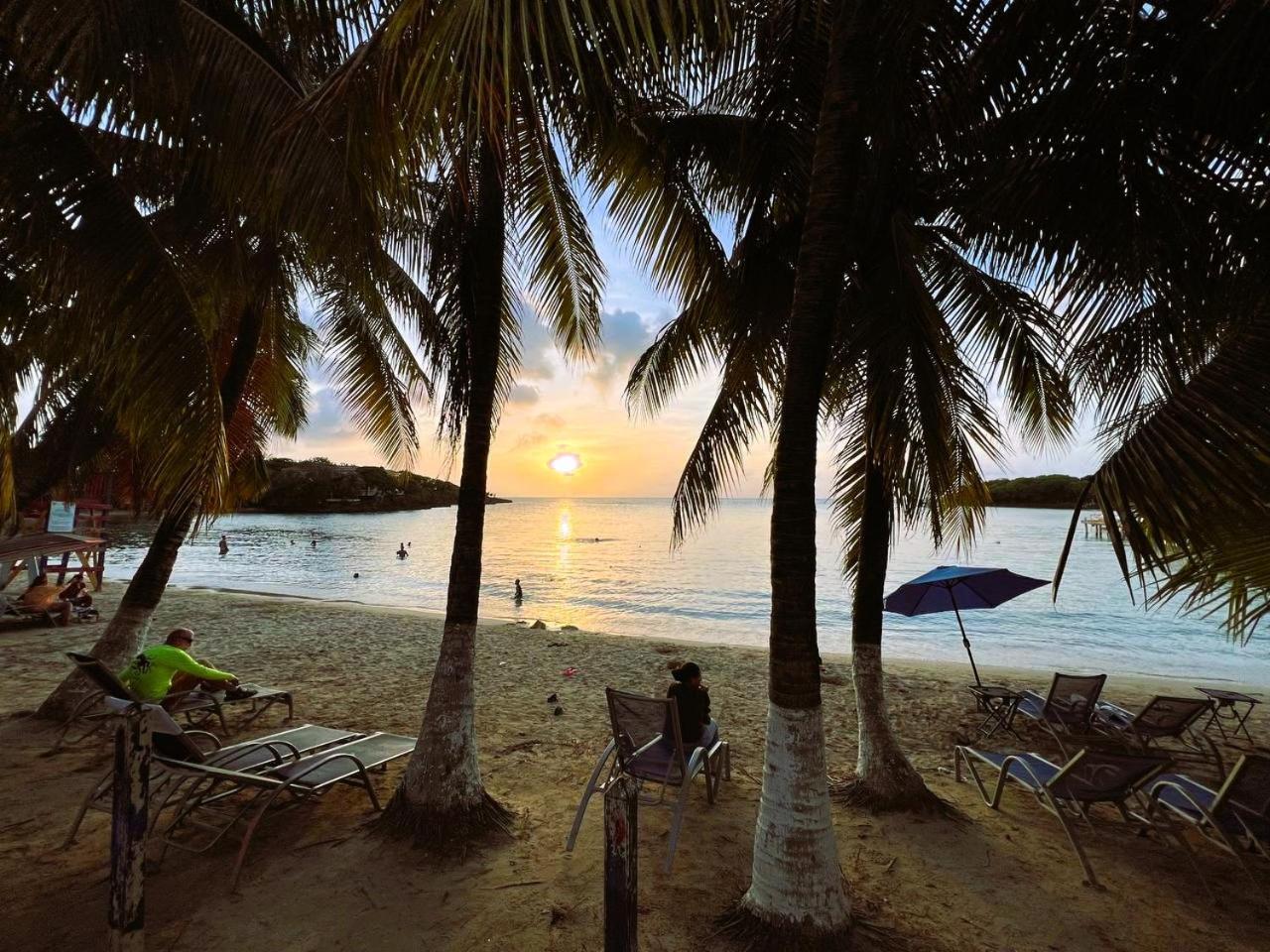 Hotel Miramar West End Luaran gambar